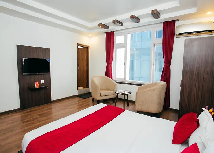 Hotel Oyo 11474 Gangaur Regency Boutique