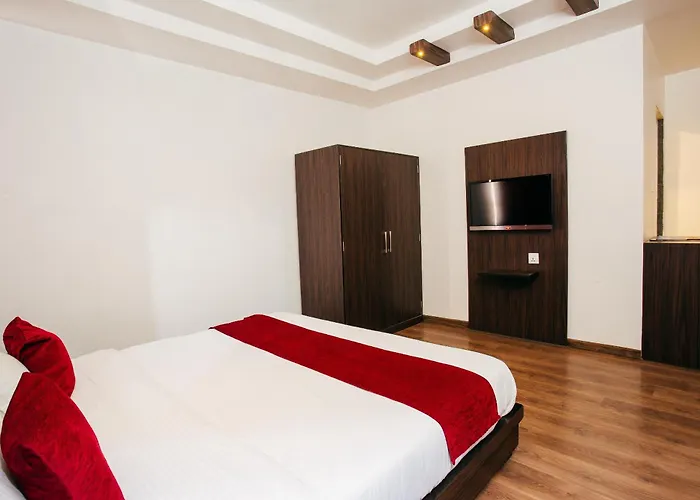 Oyo 11474 Gangaur Regency Boutique 2*